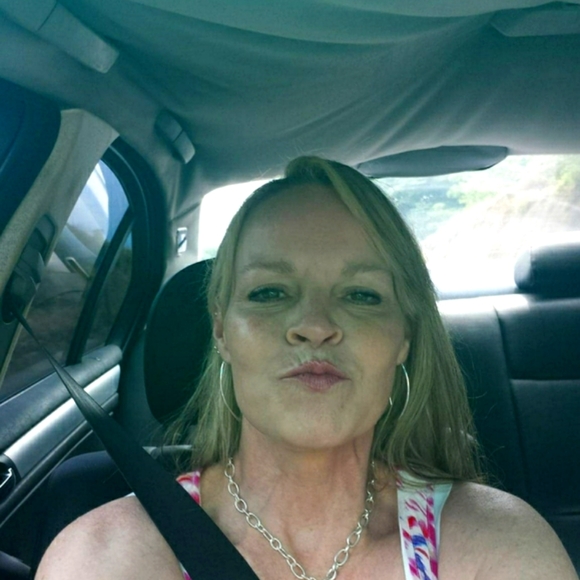 Hello I'm Meisch, 7.5 Yrs 5 Stars Trusted Ambassador - Picture 3 of 16